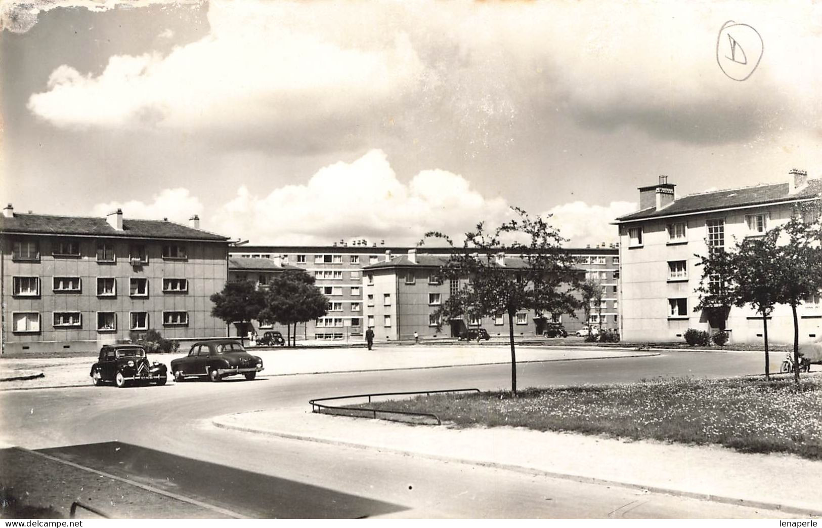 D9236 Aubervilliers Cité Robespierre - Aubervilliers