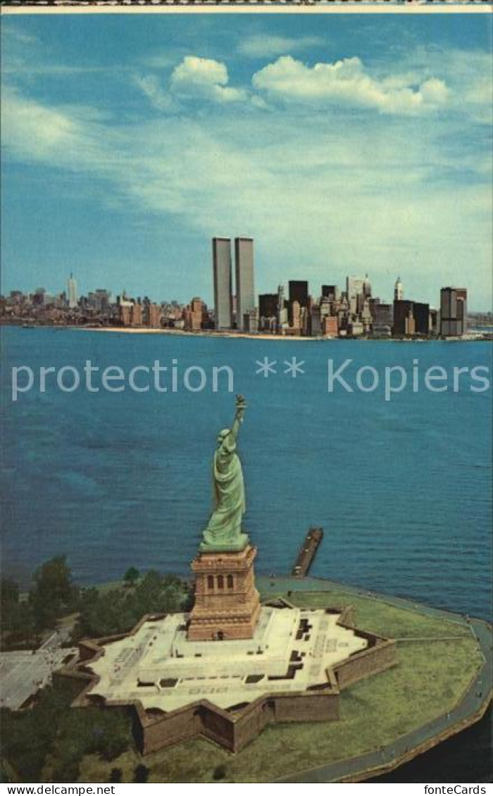 72431446 New_York_City Statue Of Liberty Air View - Sonstige & Ohne Zuordnung