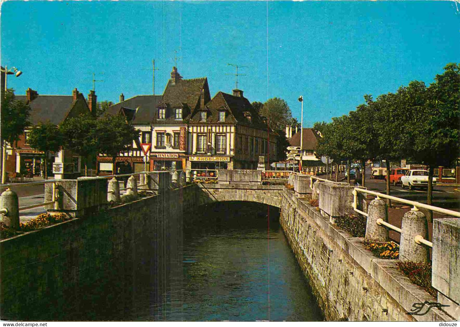 27 - Gisors - Le Canal De L'Epte - Automobiles - CPM - Voir Scans Recto-Verso - Gisors