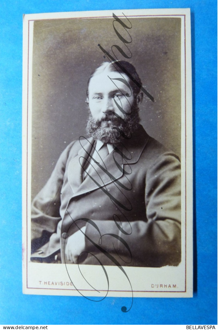 C.D.V. Carte De Visite. Atelier Portret Photo T.HEAVISIDE Durham Photographer - Identified Persons