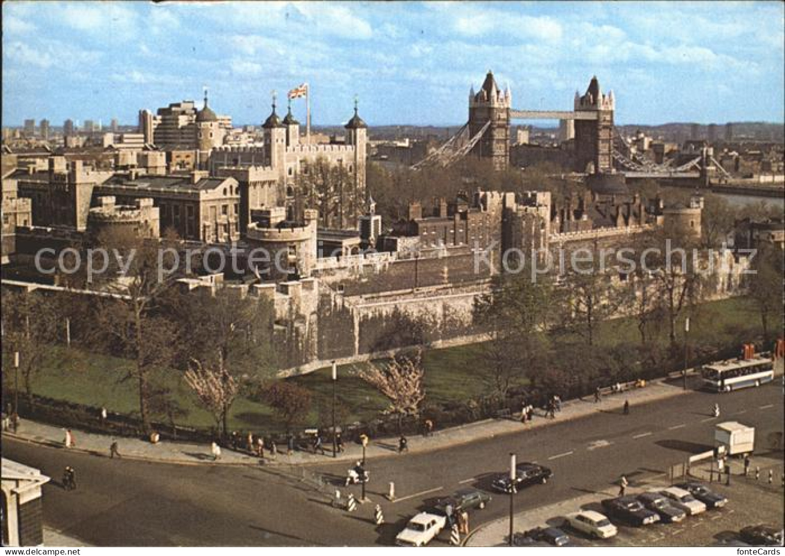 72350650 London Tower Of London And Tower Bridge  - Andere & Zonder Classificatie