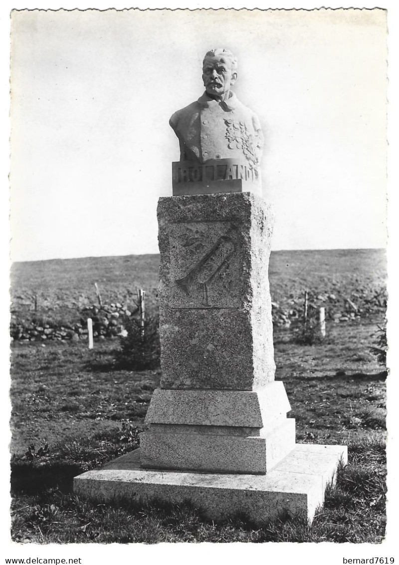 12 Lacalm -  Monument A La Memoire Du Clairon Rolland  Heros De Sidi Brahim - Sonstige & Ohne Zuordnung
