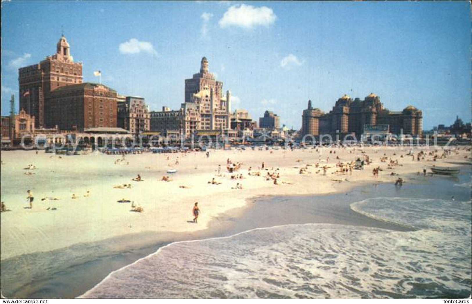 72349005 Atlantic_City_New_Jersey The Beach And Central Skyline - Sonstige & Ohne Zuordnung