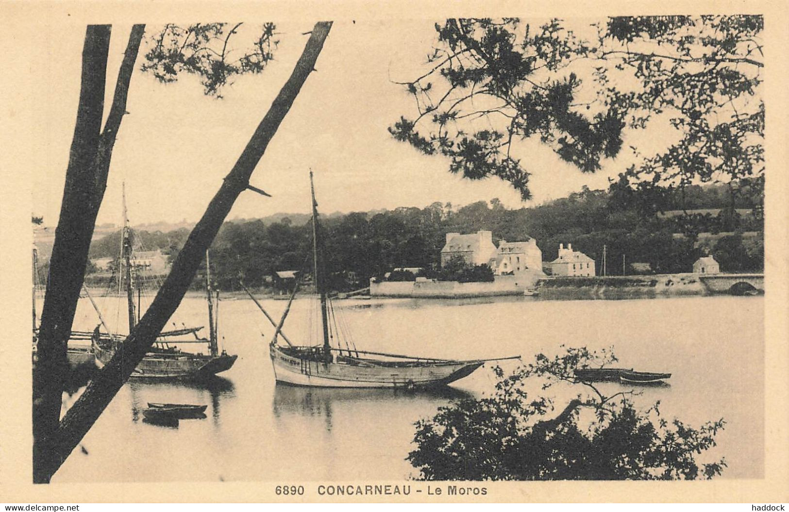 CONCARNEAU : LE MOROS - Concarneau