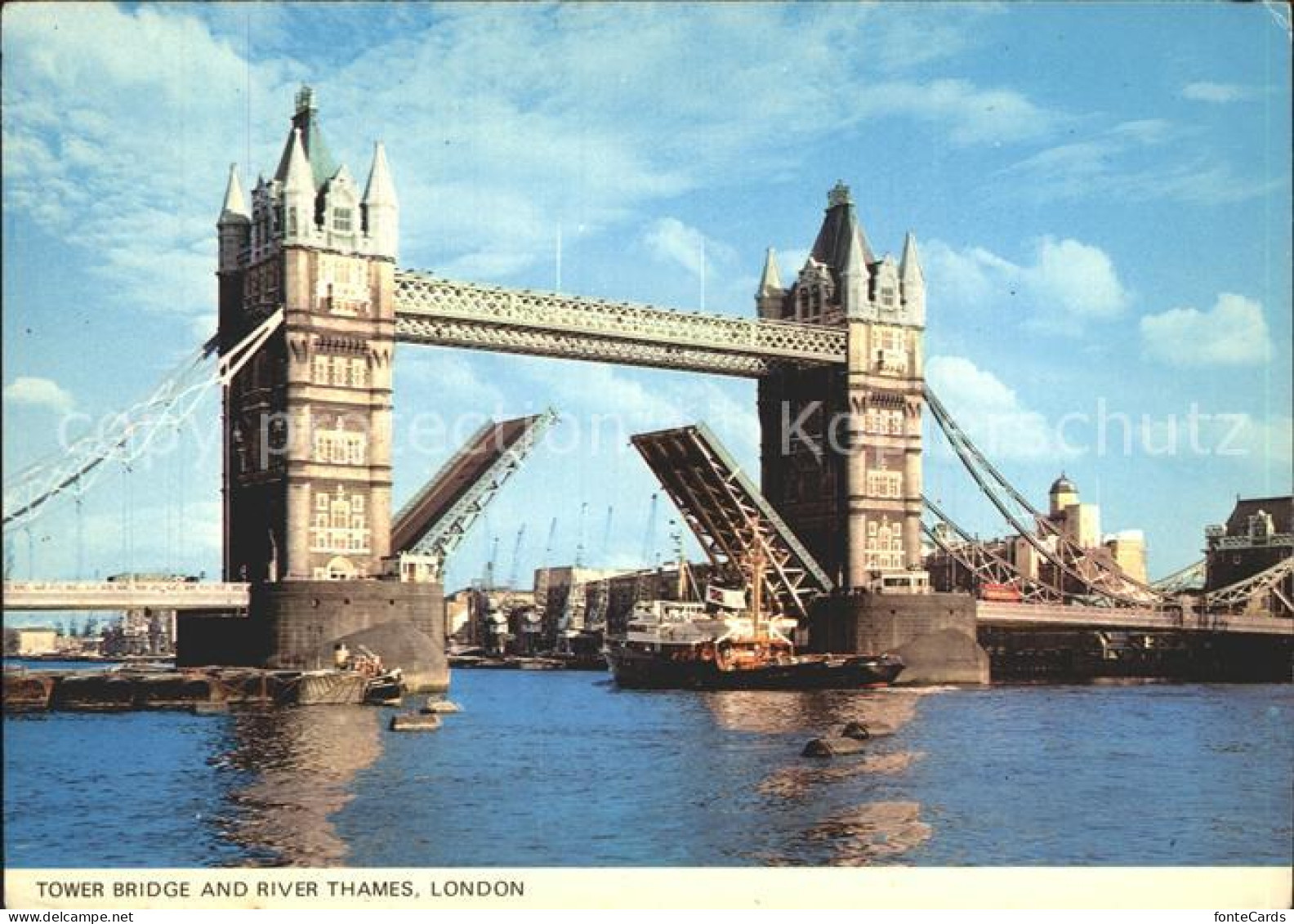 72336928 London Tower Bridge And River Thames - Sonstige & Ohne Zuordnung