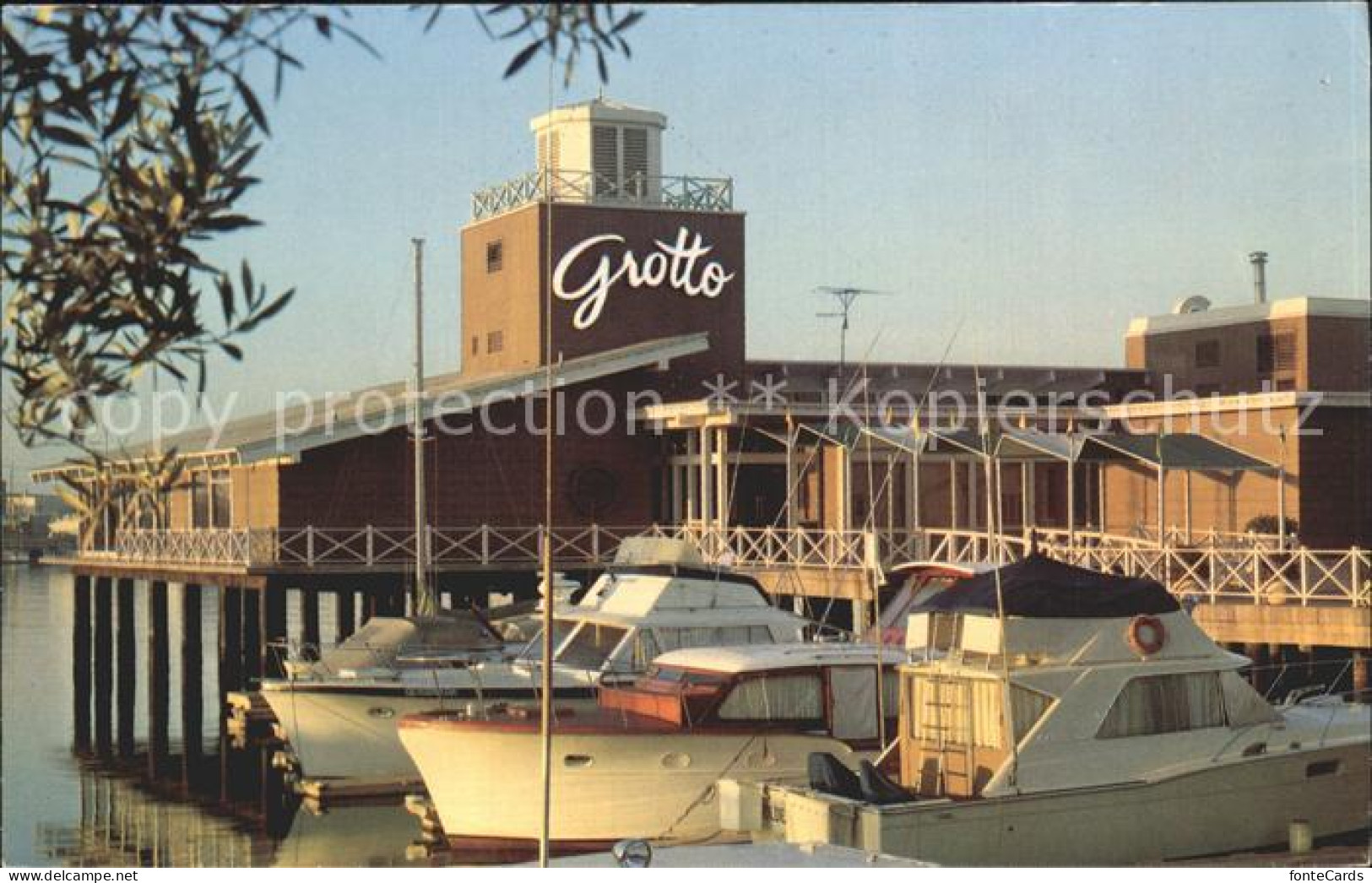 72222382 Oakland_California Restaurant Grotto Motorboote - Andere & Zonder Classificatie