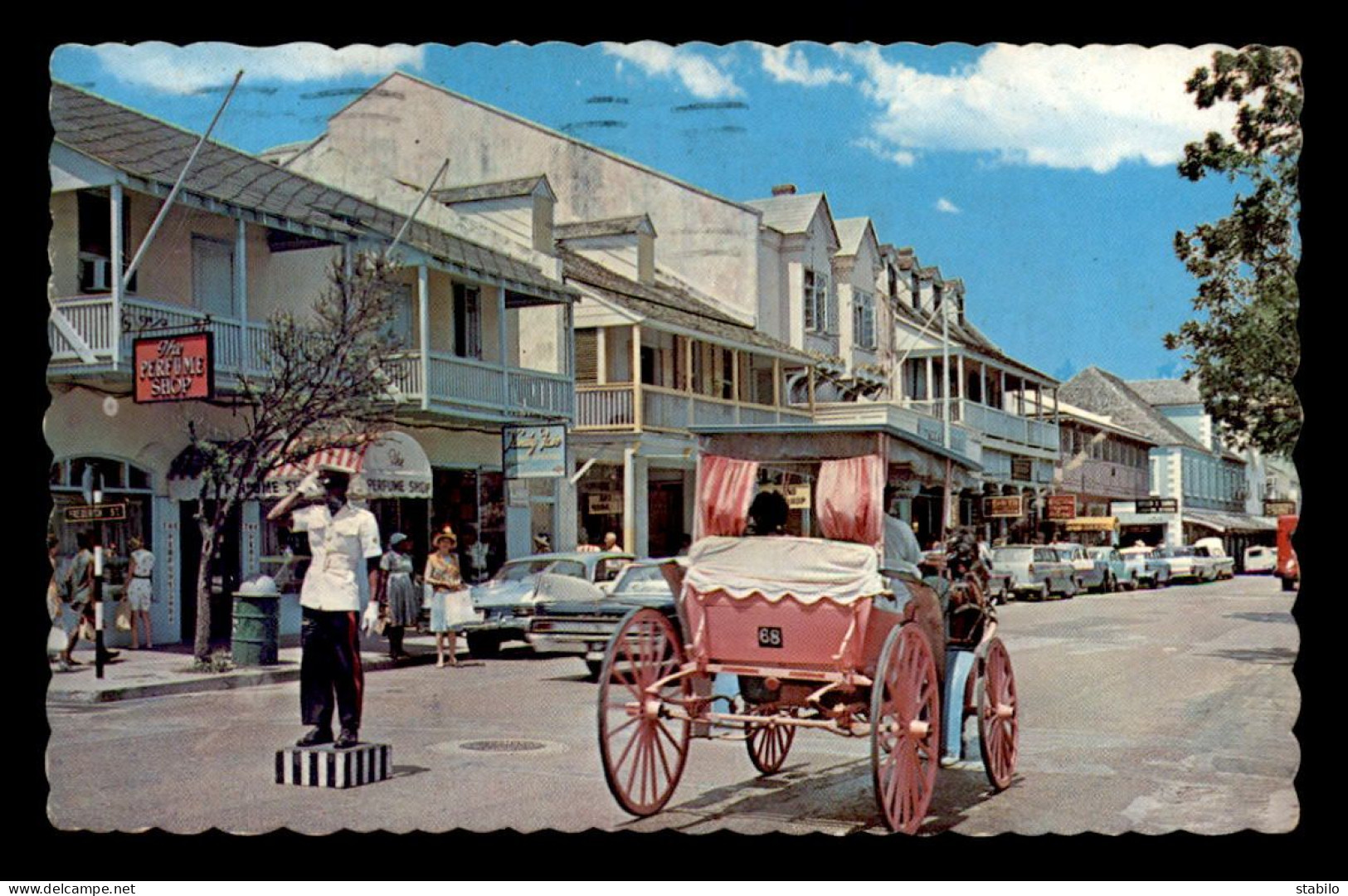 BAHAMAS - BAY STREET - SHOPPER'S PARADISE  - Bahamas