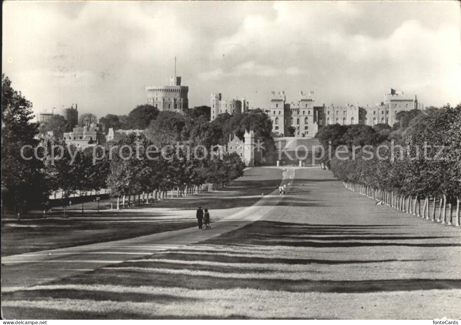 72219104 Windsor_Castle George IV Gateway Castle - Autres & Non Classés