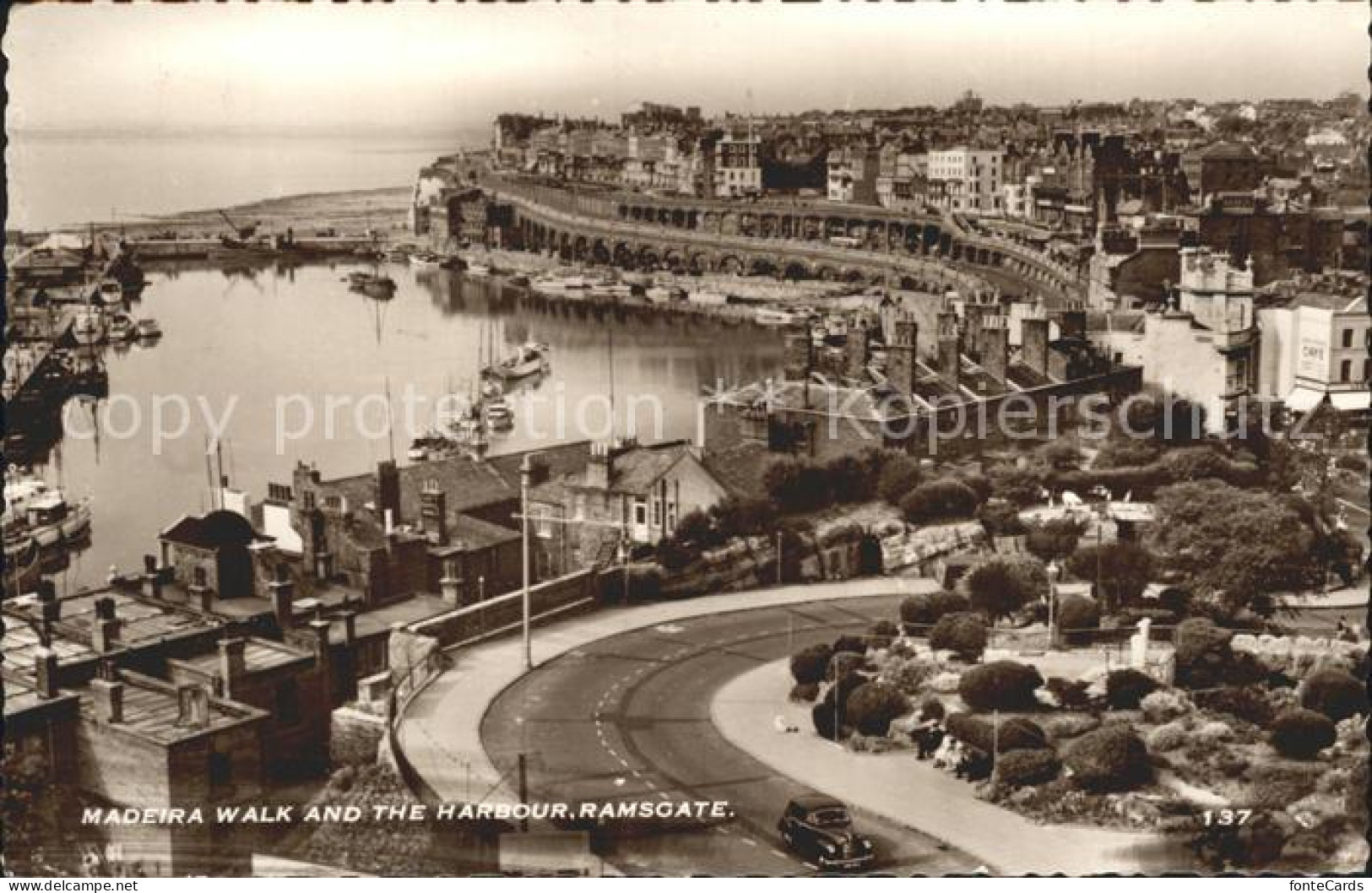 72216657 Broadstairs Madeira Walk Harbour Broadstairs - Autres & Non Classés