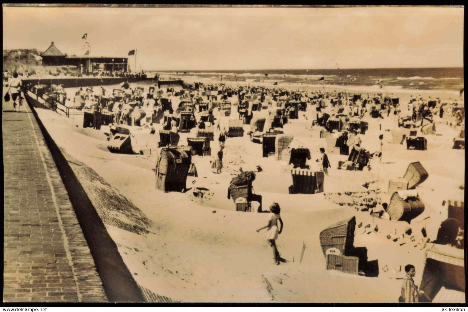 Ansichtskarte Wangerooge Strandpartie - Strandhalle 1956 - Wangerooge