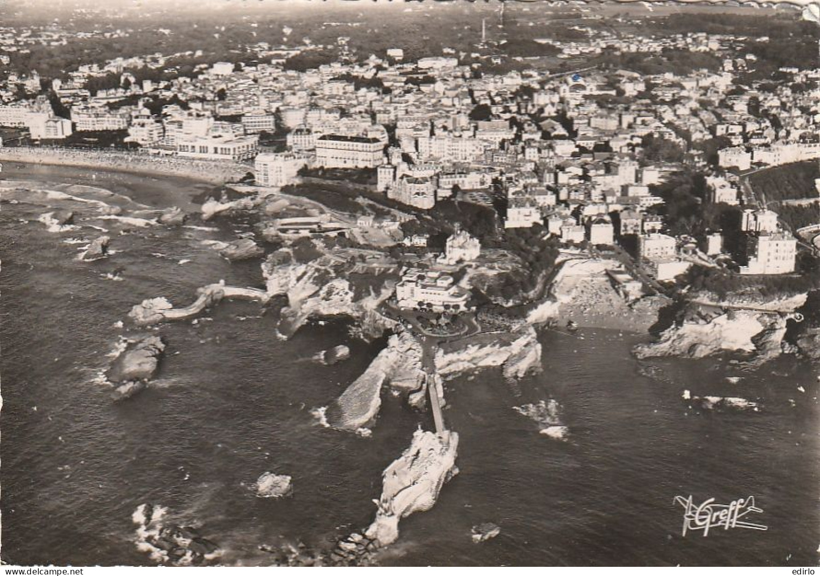 *** 64 ****   BIARRITZ  Le Rocher De La Vierge Vue Aérienne - Biarritz