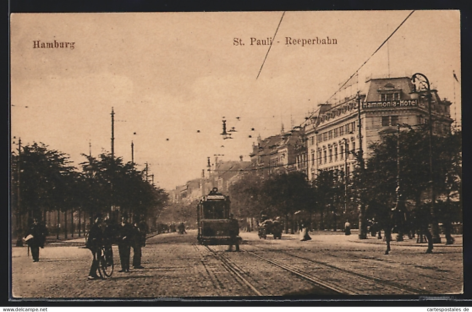 AK Hamburg-St. Pauli, Reeperbahn Mit Strassenbahn  - Strassenbahnen