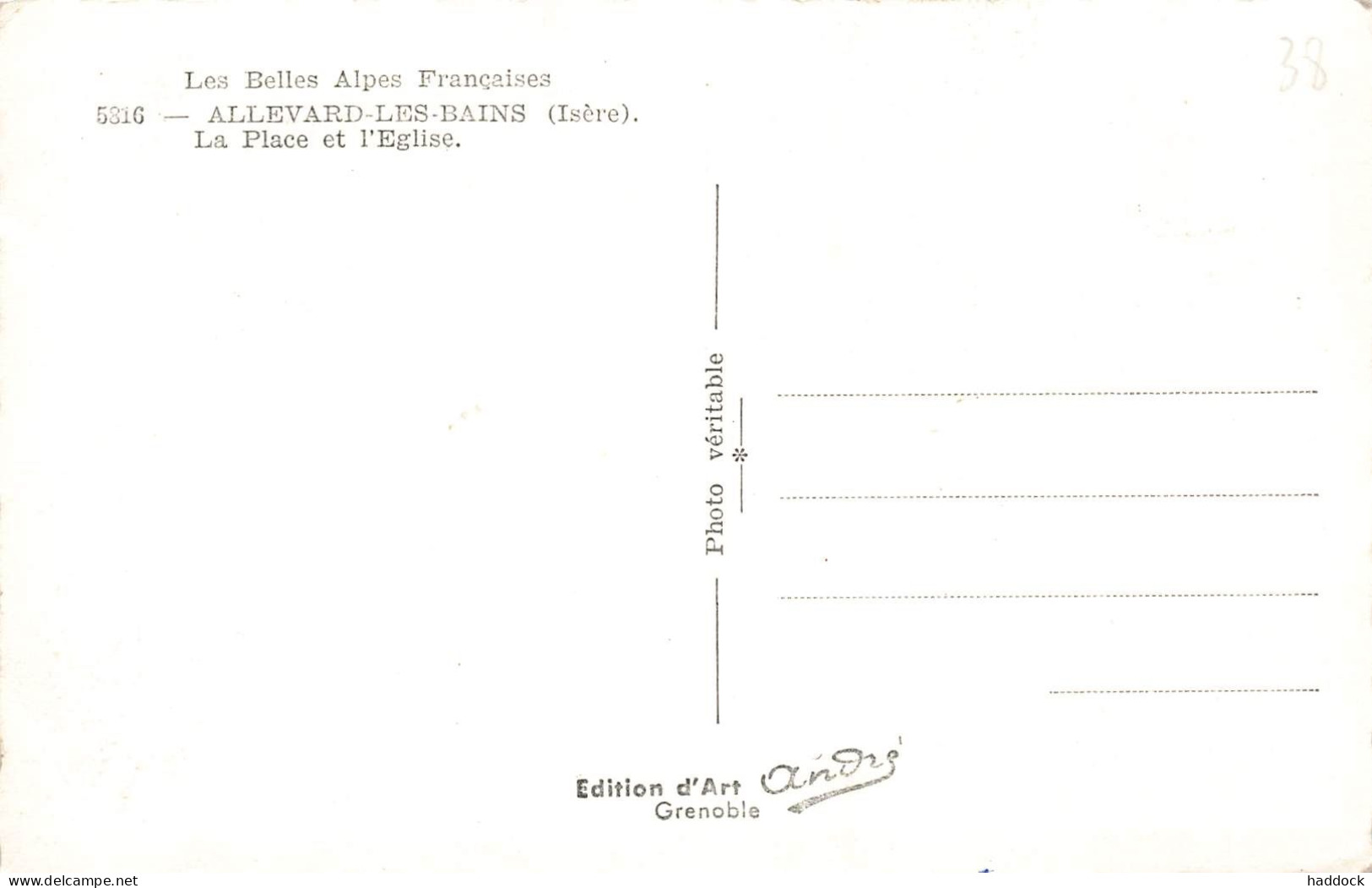 ALLEVARD LES BAINS : LA PLACE ET L'EGLISE - Allevard