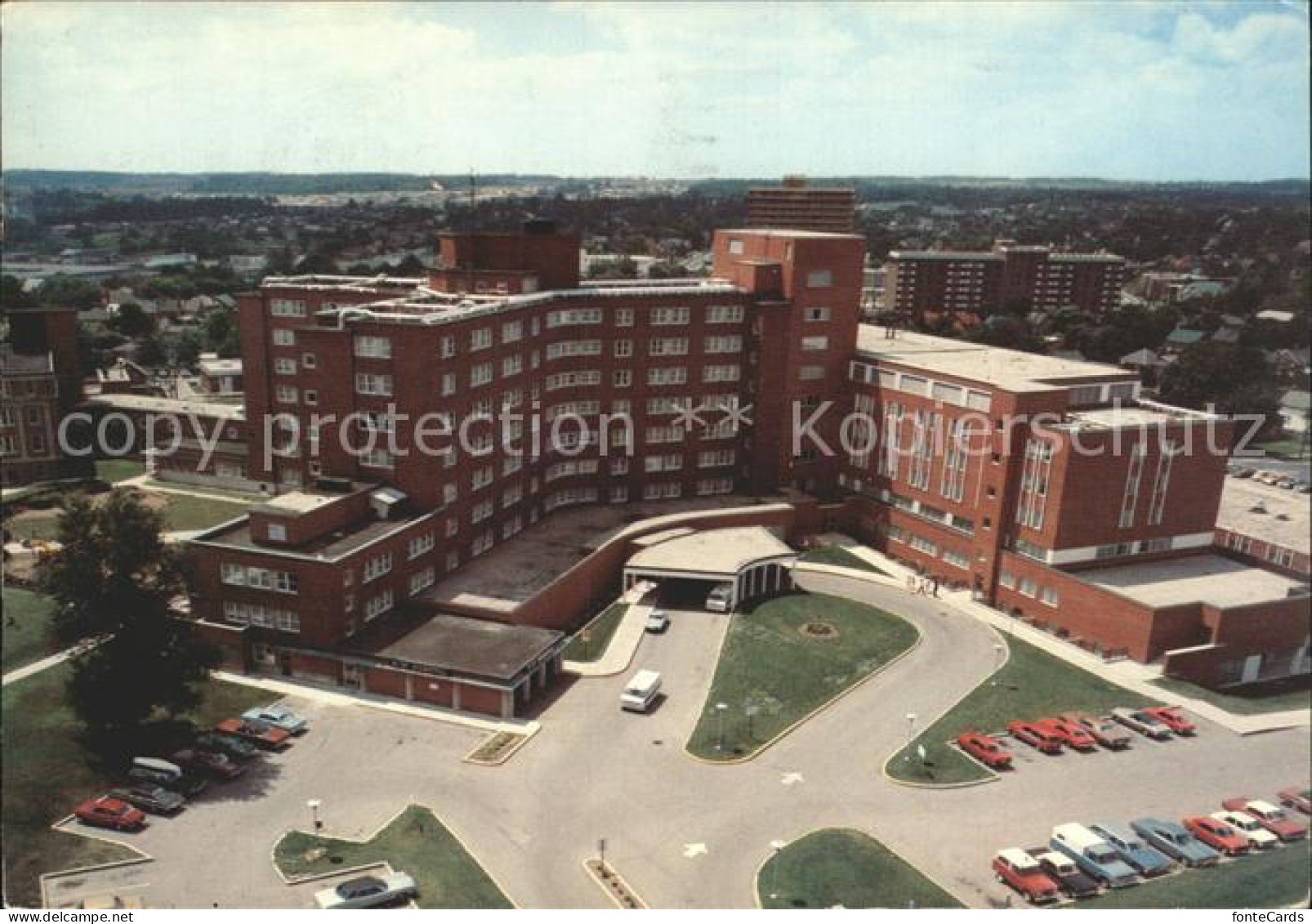 72124825 Kitchener Fliegeraufnahme Waterloo Hospital Kitchener - Ohne Zuordnung