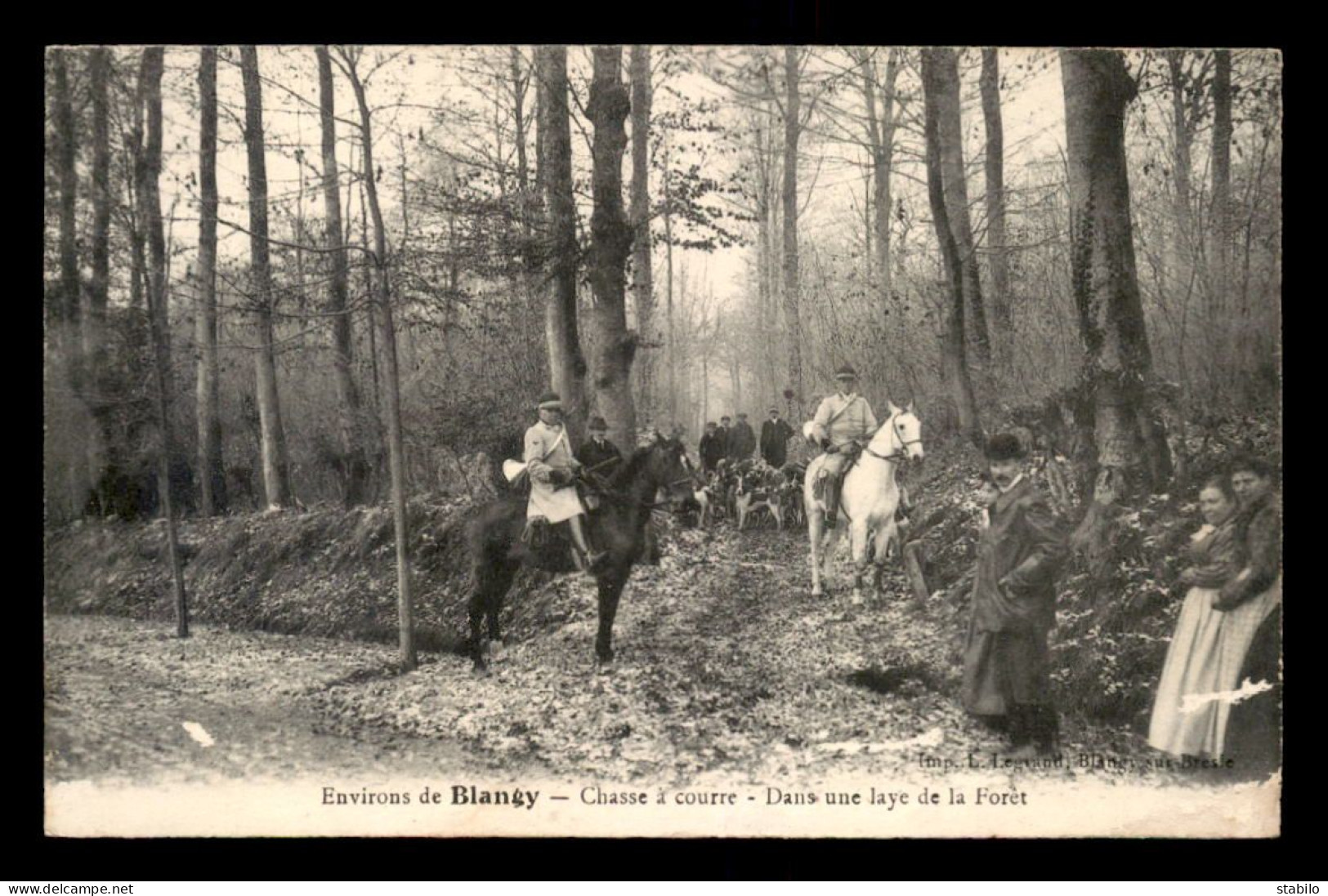 CHASSE - CHASSE A COURRE - ENVIRONS DE BLANGY - DANS UNE LAYE DE LA FORET - VOIR ETAT - Hunting