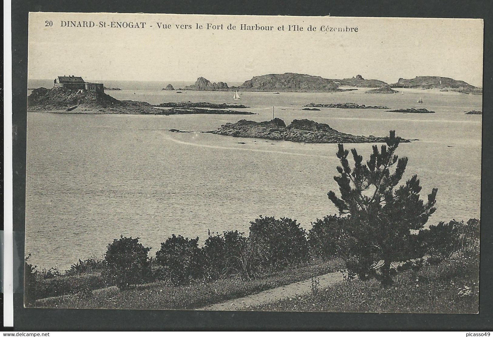 Ille Et Vilaine , Dinard , Saint énogat , Vue Vers Le Fort De Harbourg - Dinard