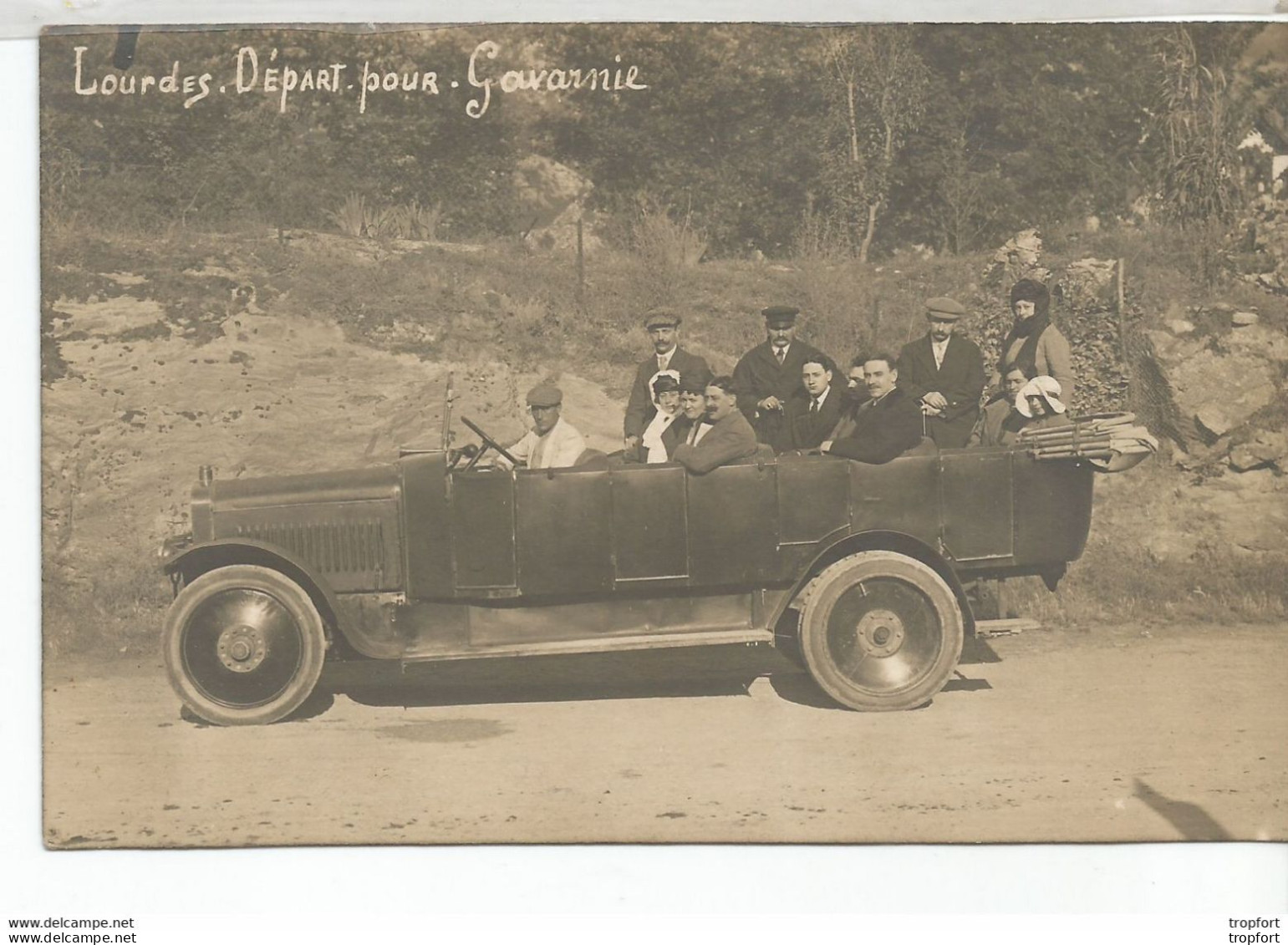 RX // Superbe CPA Voiture LOURDES DEPART POUR GAVARNIE Non Voyagée - Voitures De Tourisme