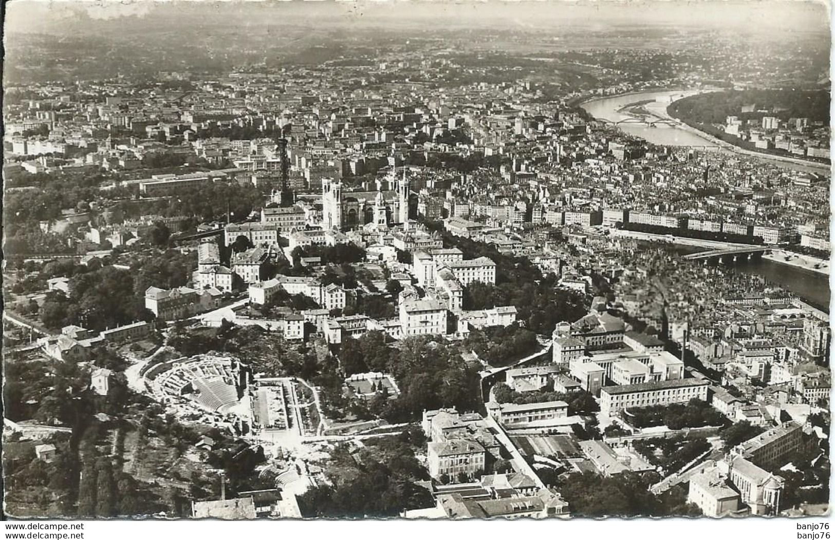 Lyon (69) - Le Théâtre Romain Et La Colline De Fourvière - La Saône Et Le Rhône - Otros & Sin Clasificación