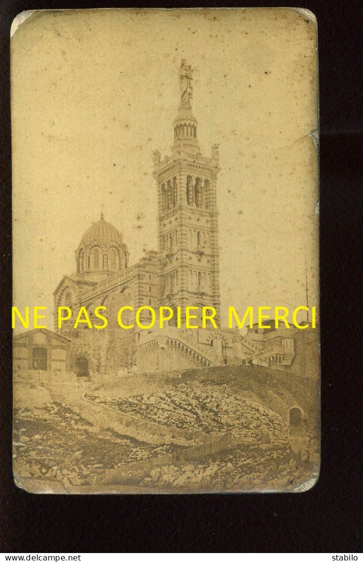 MARSEILLE - NOTRE-DAME DE LA GARDE LE 28 DECEMBRE 1874 - FORMAT 15.5 X 10 CM - VOIR ETAT - Lieux