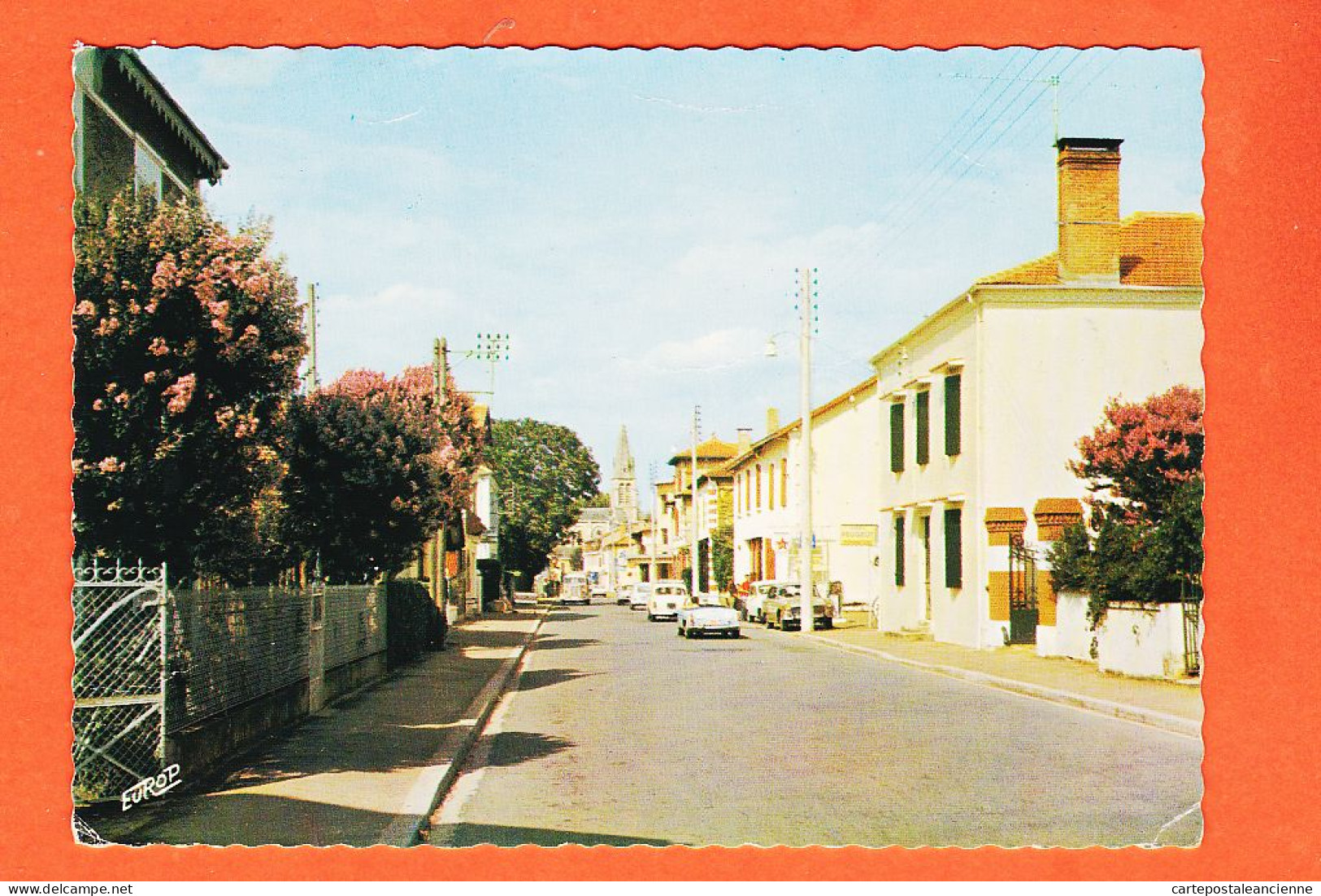 01346 / SOUSTONS 40-Landes Station CALTEX Rue Principale Auto 1970s TRIUMPH Décapotable ? PIERRON Edit EUROPE 1816 - Soustons