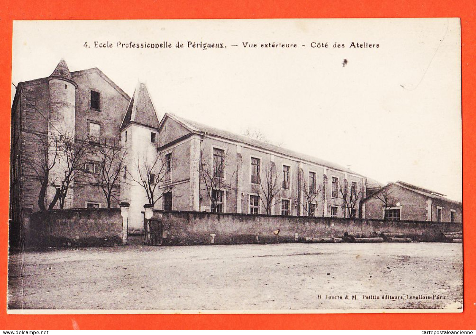 01211 / ⭐ Peu Commun PERIGUEUX 24-Dordogne Ecole ProfessionnelleVue Extérieure Côté Des Ateliers 1920s LOURTE PETITIN 4 - Périgueux