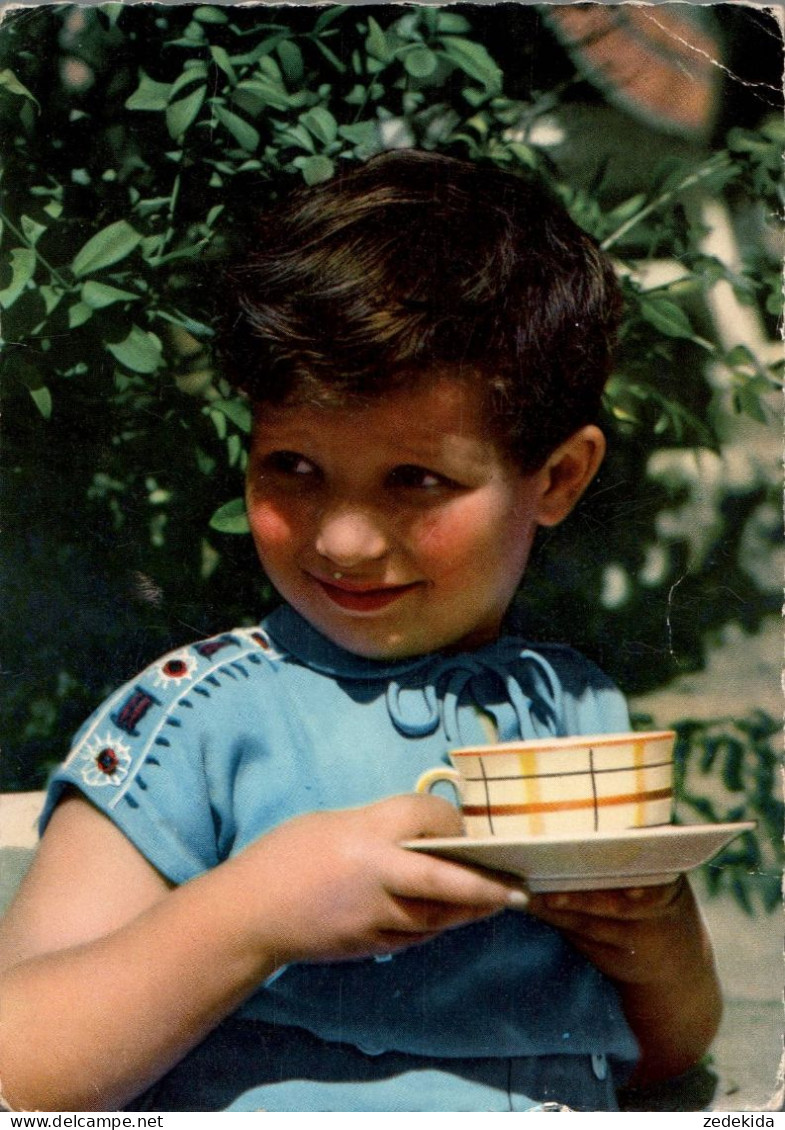 H2233 - Porträt Kleiner Junge Kaffeetasse - Portretten