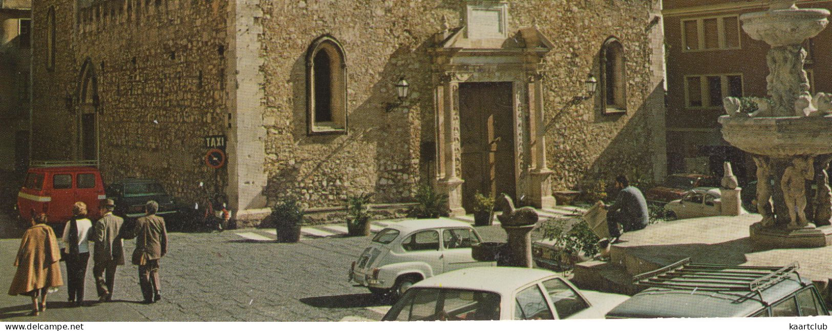 Taormina: FIAT 600, 500, 238 - TAXI-STAND - Il Duomo - (Italia) - Voitures De Tourisme