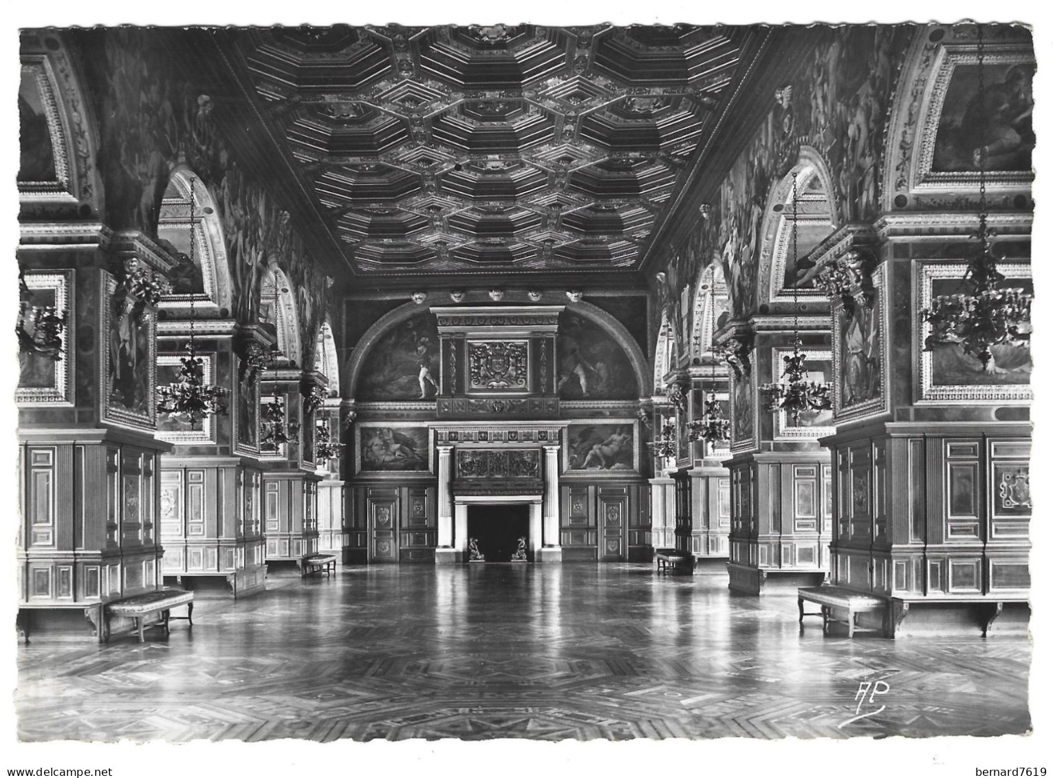 77 Fontainebleau - Palais - La Galerie Henri II - Fontainebleau