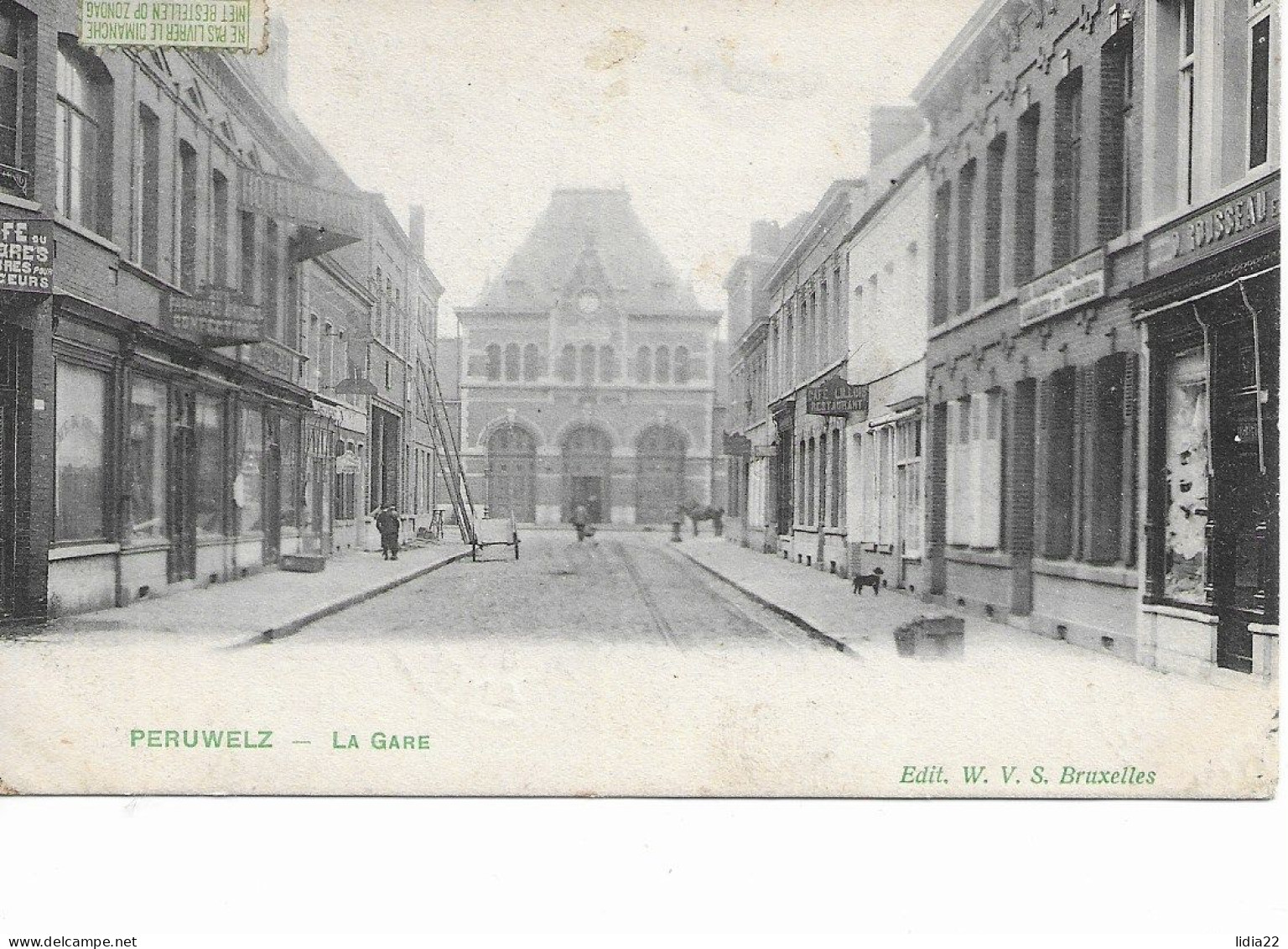 Peruwelz   Boulevard Léopold III Face A L'Eglise - Péruwelz