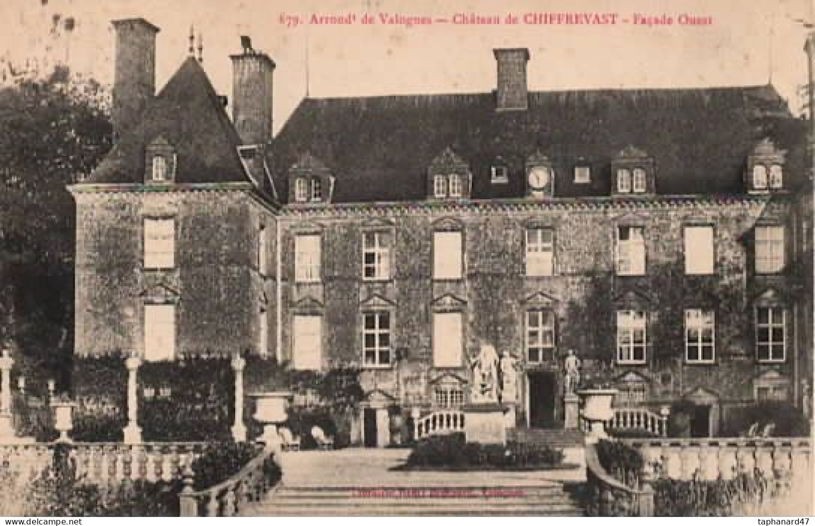 . 50 . Environs De VALOGNES . Château De Chiffrevast . Façade Ouest . - Valognes