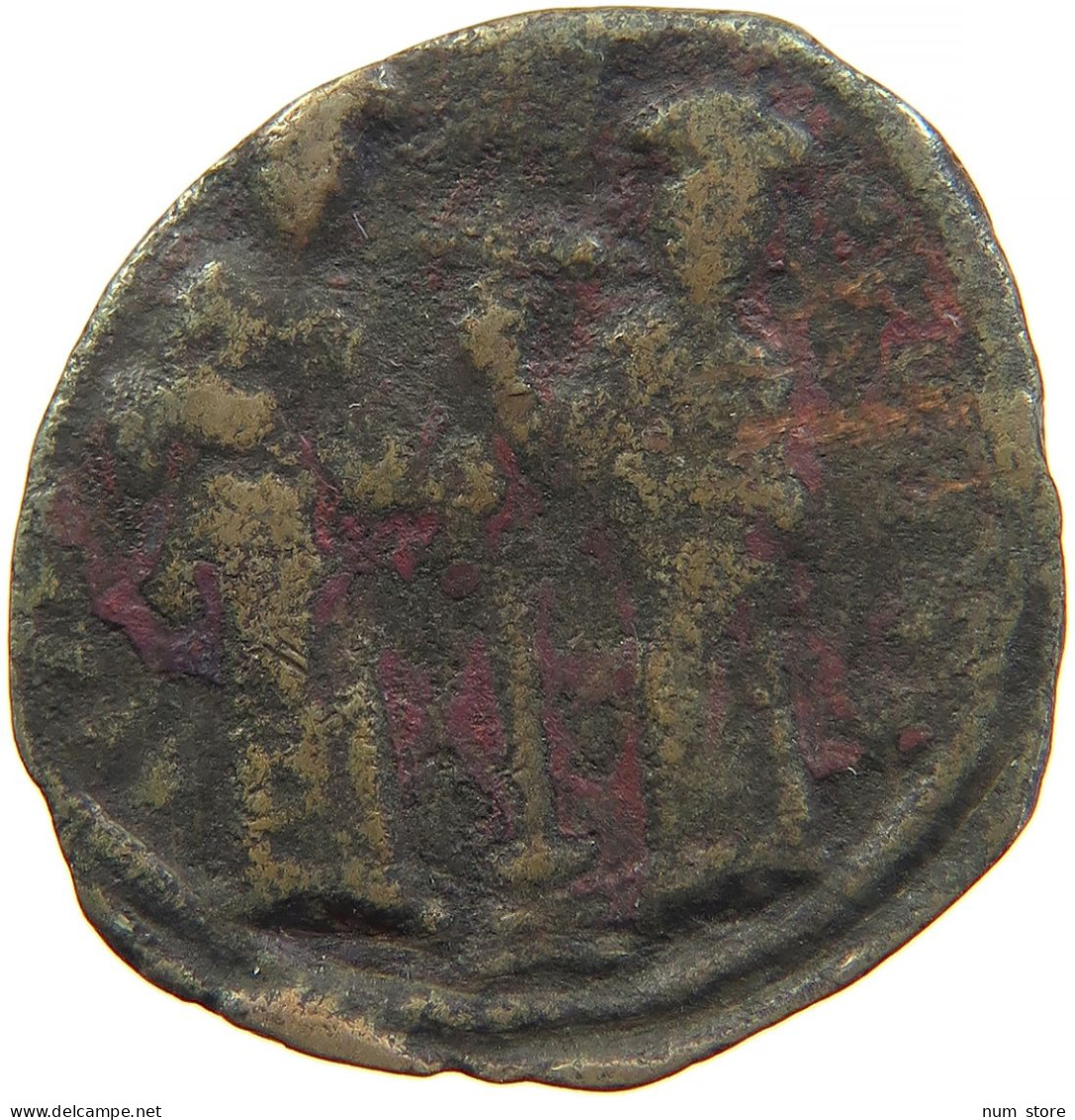 BYZANTINE EMPIRE FOLLIS #t033 0411 - Byzantinische Münzen