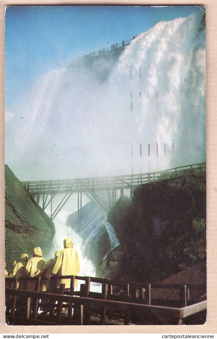 01678 / BRIDAL VEIL 1958 No Trip To NIAGARA Falls Is Complete Without Cave Winds Trip-LESLIE NIAGARA FALLS Ontario - Autres & Non Classés