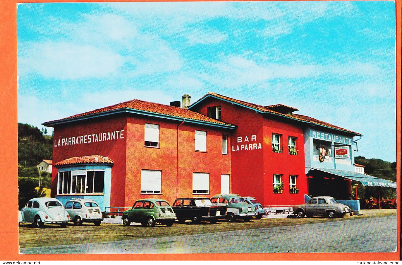 01883 / LA FRANCA Asturias Oviedo Bar-Restaurante LA PARRA 1965s Fiat 500 Renault Dauphine WW Volkswagen Foto PEPE - Asturias (Oviedo)