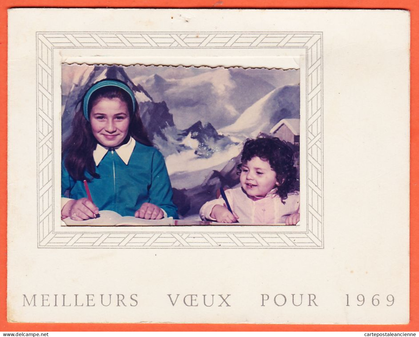 01582 / Peu Commun MEILLEURS VOEUX Pour 1969 Double Carte Avec Ajouti Photographie Fillette Ecole Scolaire Classe - Nieuwjaar