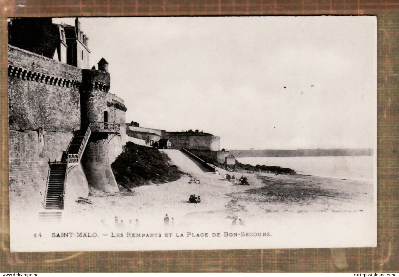 01523 / SAINT-MALO St 35-Ille Et Vilaine Remparts De La Plage BON SECOURS 1918 - LEVY 14 - Saint Malo