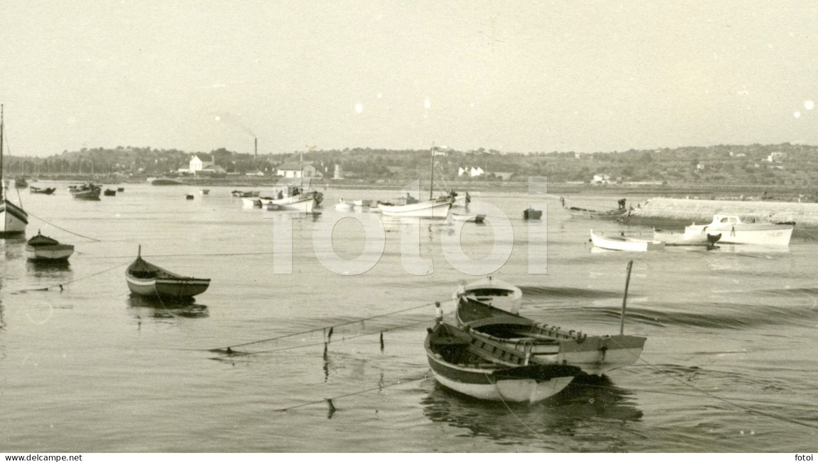 60s ORIGINAL AMATEUR PHOTO FOTO BARCOS DE PESCA LAGOS ALGARVE PORTUGAL AT298 - Lugares