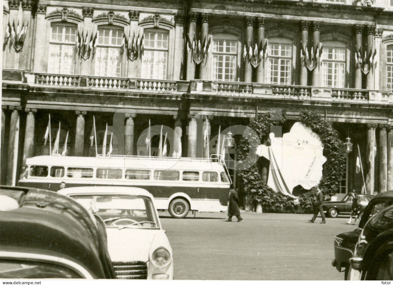 1963 REAL ORIGINAL AMATEUR PHOTO FOTO AUTOBUS BUS CHAUSSON SAVIEM NANCY FRANCE AT428 - Places