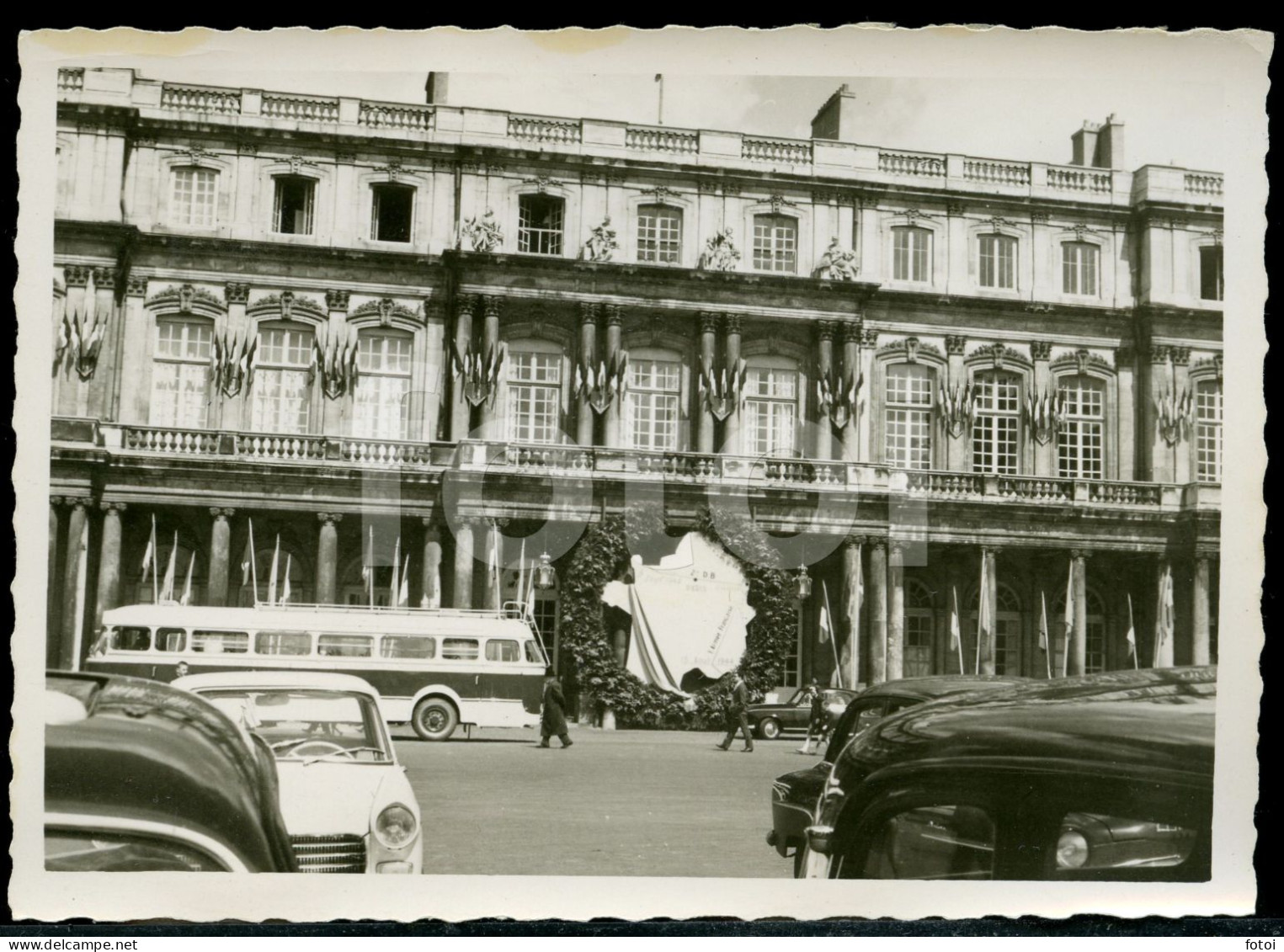 1963 REAL ORIGINAL AMATEUR PHOTO FOTO AUTOBUS BUS CHAUSSON SAVIEM NANCY FRANCE AT428 - Places