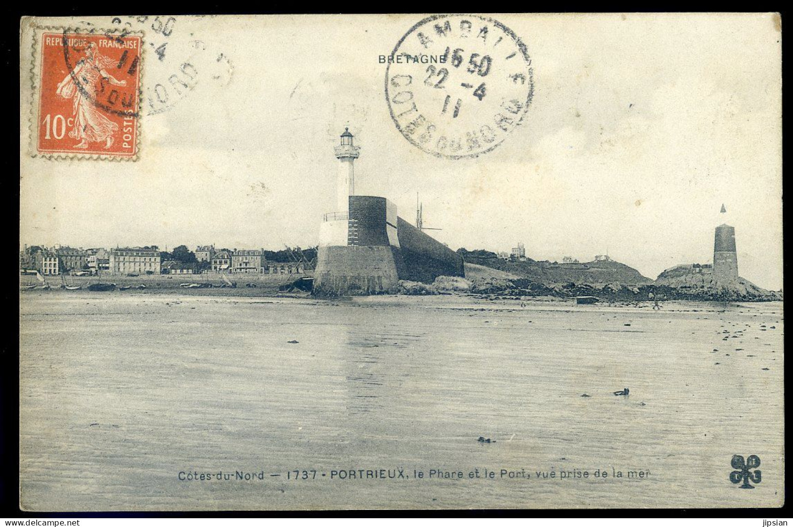 Cpa Du Portrieux Le Phare Et Le Port , Vue Prise De La Mer  -- Saint Quay       STEP196 - Saint-Quay-Portrieux