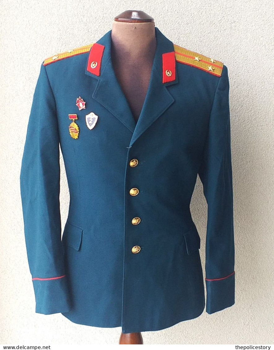 Giacca Vintage Alta Uniforme Da Ufficiale Della Armata Rossa Periodo Sovietico - Uniformen
