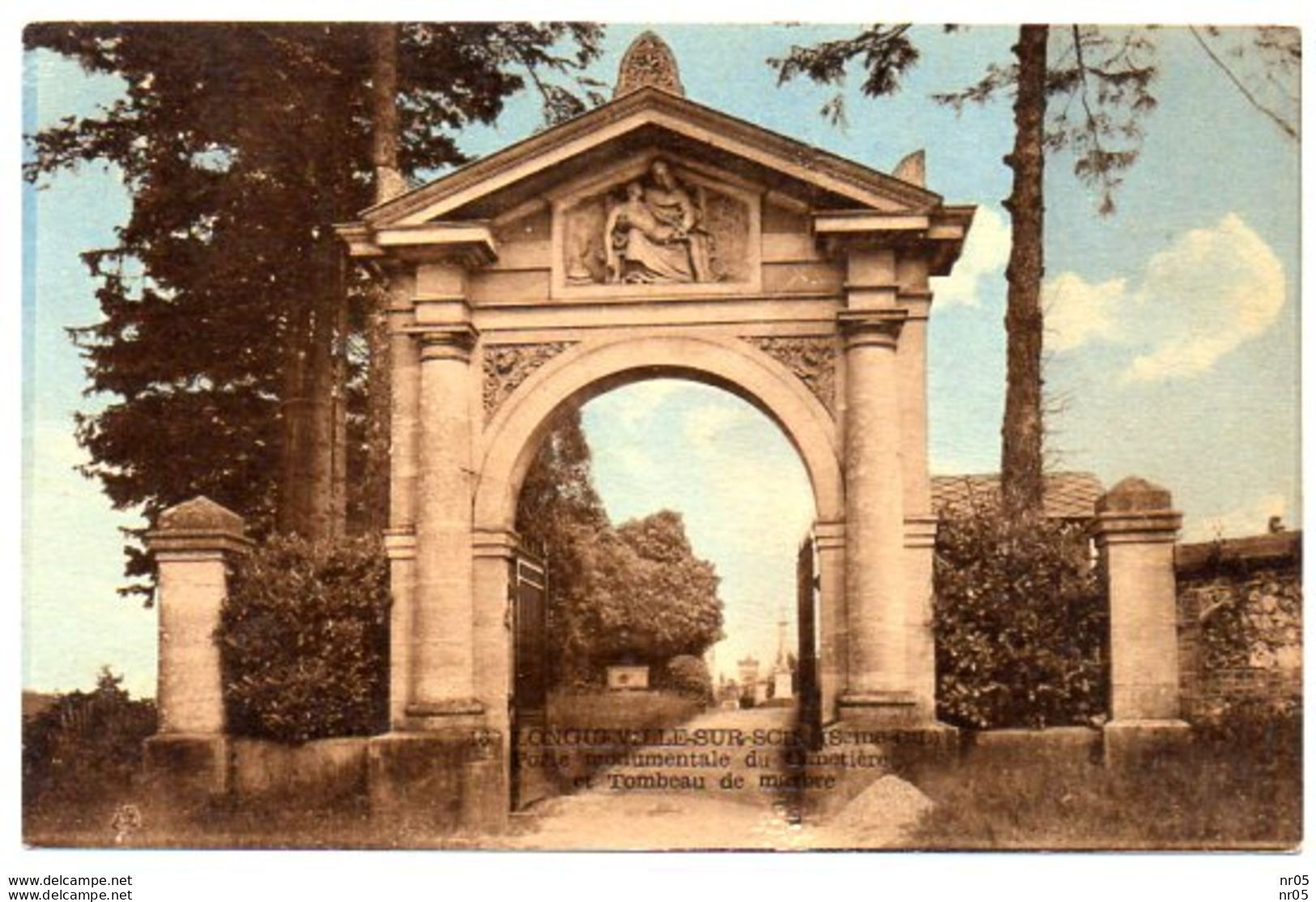 76 - LONGUEVILLE Sur SCIE -   Porte Monumentale Du Cimetiere Et Tombeau De Marbre ( Colorisé     ( Seine Maritime ) - - Sonstige & Ohne Zuordnung