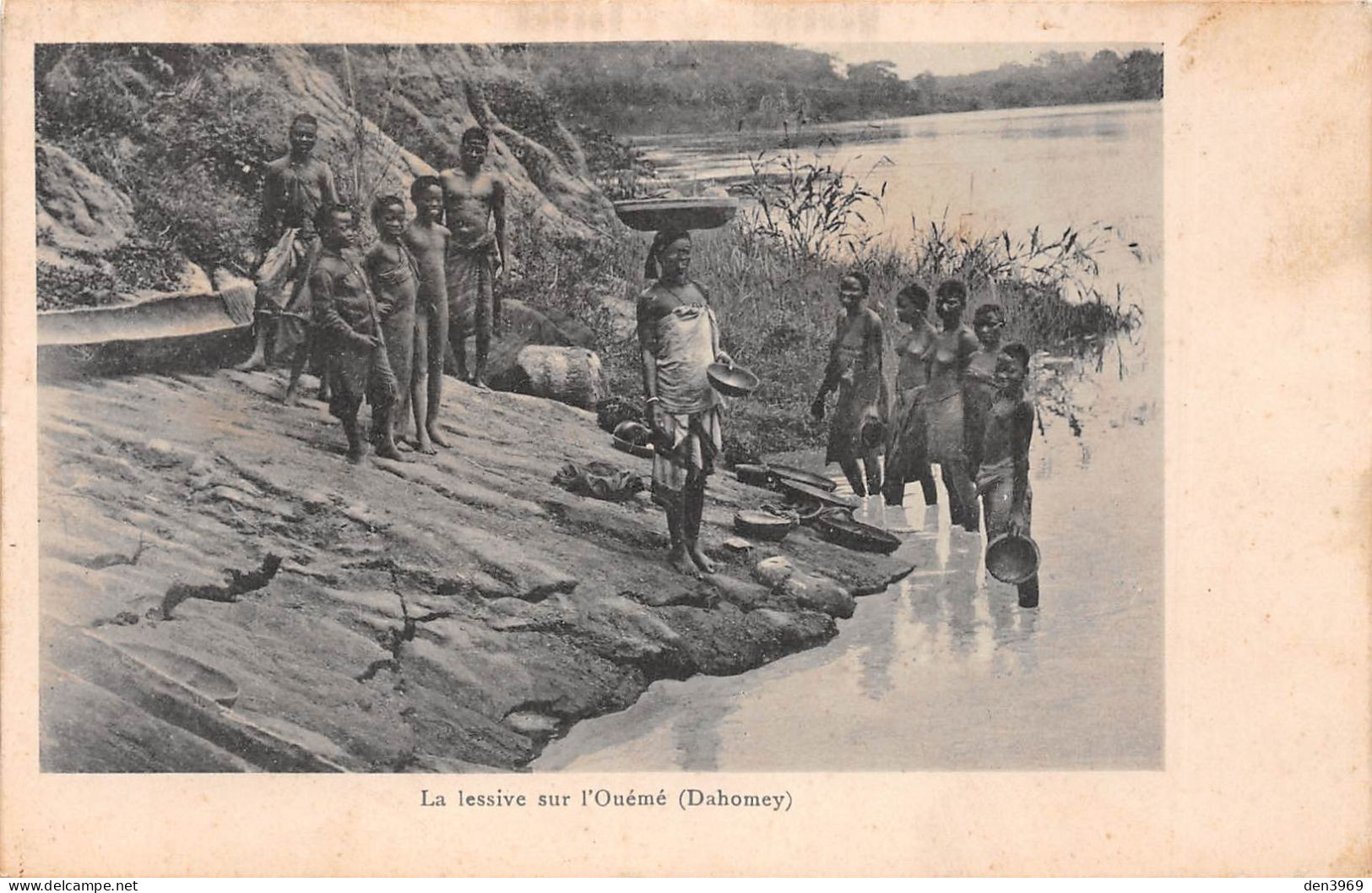 Afrique - Dahomey - La Lessive Sur L'OUEME - Nu Ethnique, Laveuses, Lavandières - Précurseur - Dahome