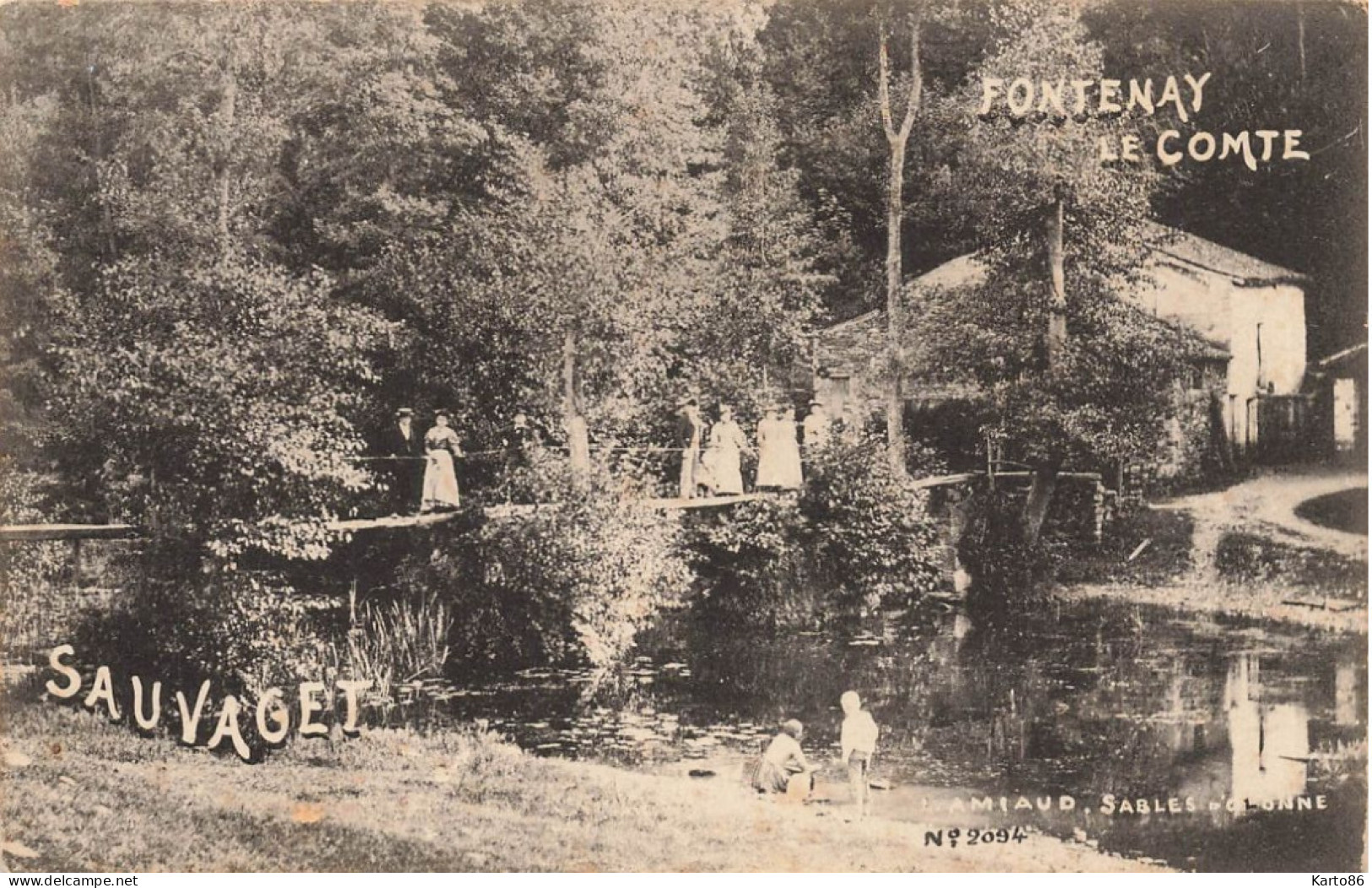 Fontenay Le Comte * SAUVAGET * Quartier Sauvaget * Lavoir Laveuse * éditeur L. Amiaud N°2094 - Fontenay Le Comte