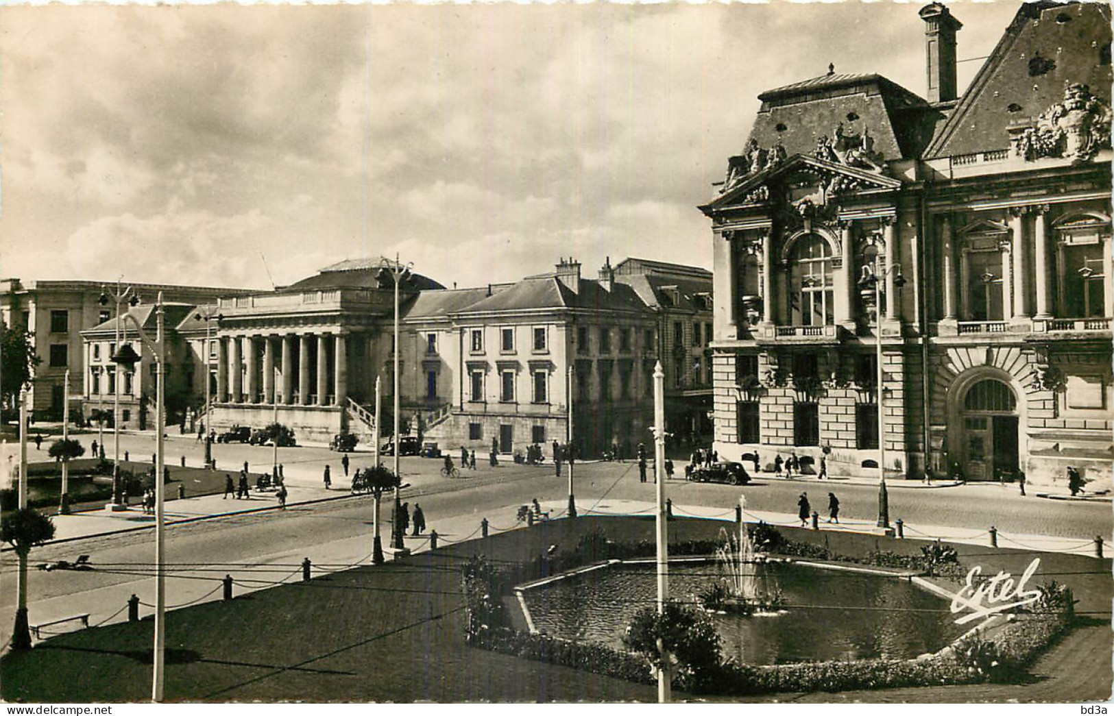 37 - TOURS - PLACE JEAN JAURES - Tours