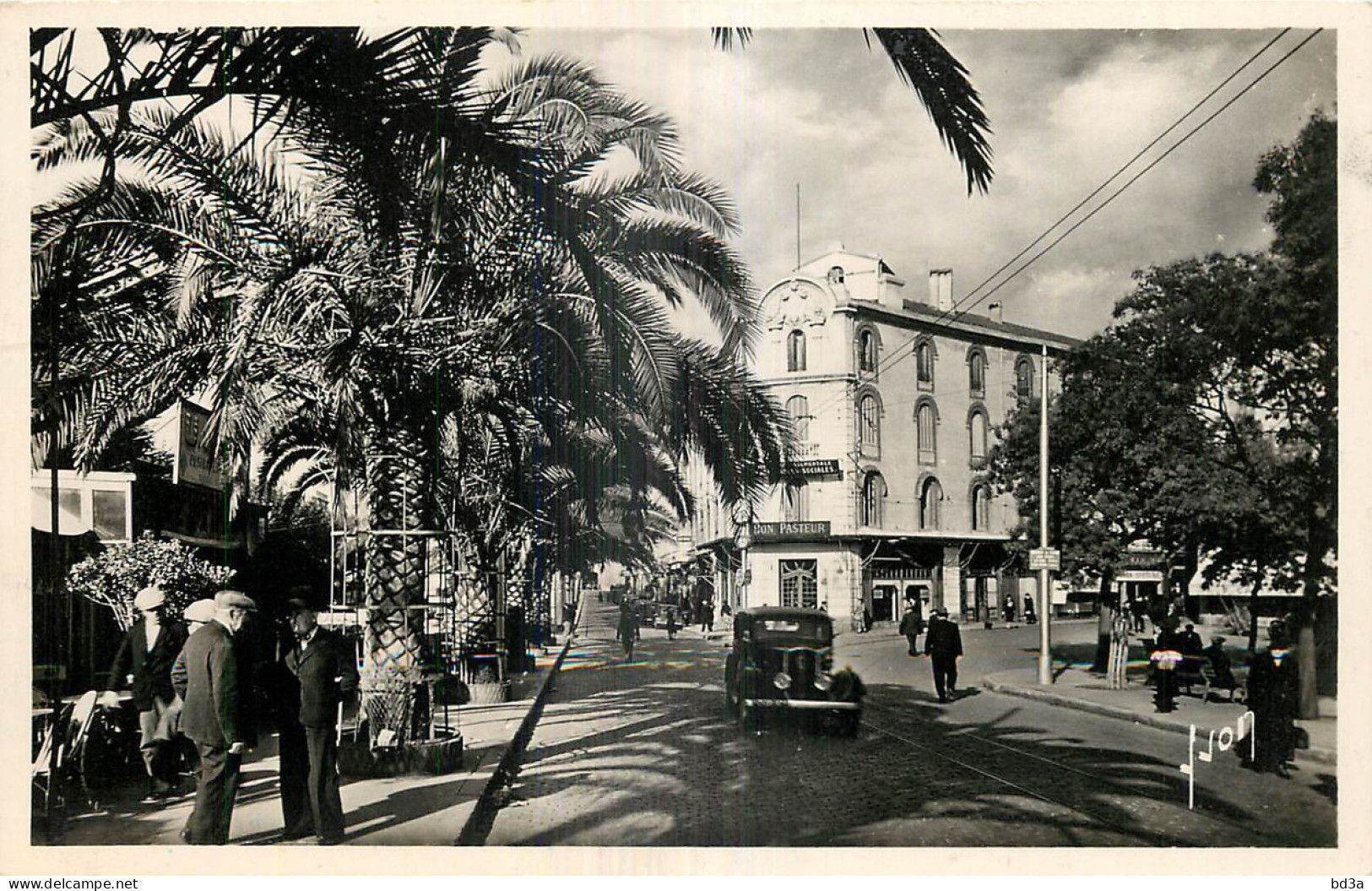 66 - PERPIGNAN - PLACE ARAGO - Perpignan