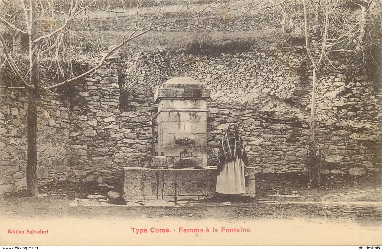 CORSE   Type Corse  Femme A La Fontaine - Sonstige & Ohne Zuordnung