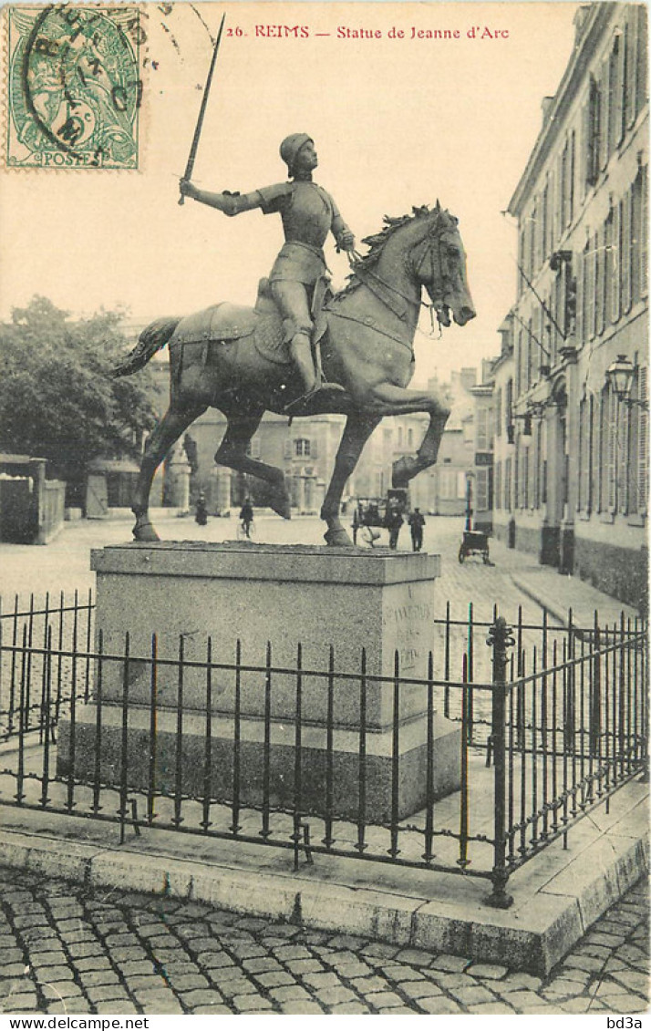 51 - REIMS - STATUE DE JEANNE D'ARC - Reims