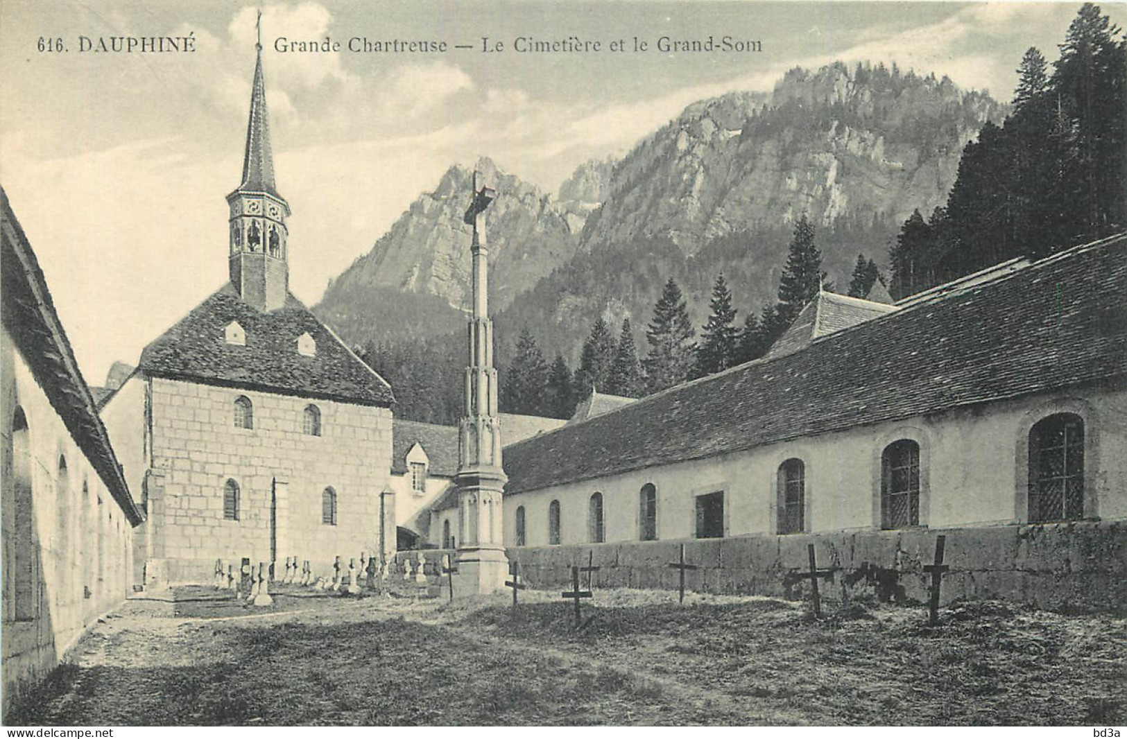 38 -  GRANDE CHARTREUSE - CIMETIERE ET LE GRAND SOM - Chartreuse