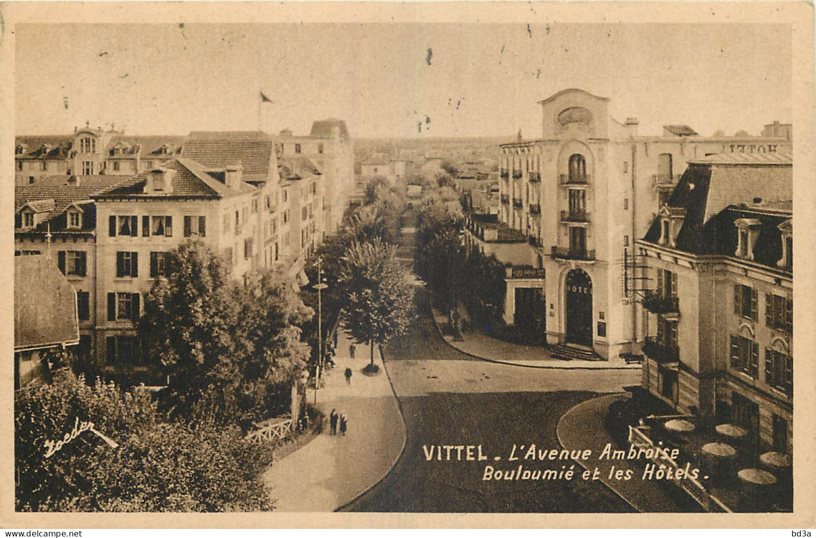 88 - VITTEL - L'AVENUE AMBROISE BOULOUMIE - Contrexeville