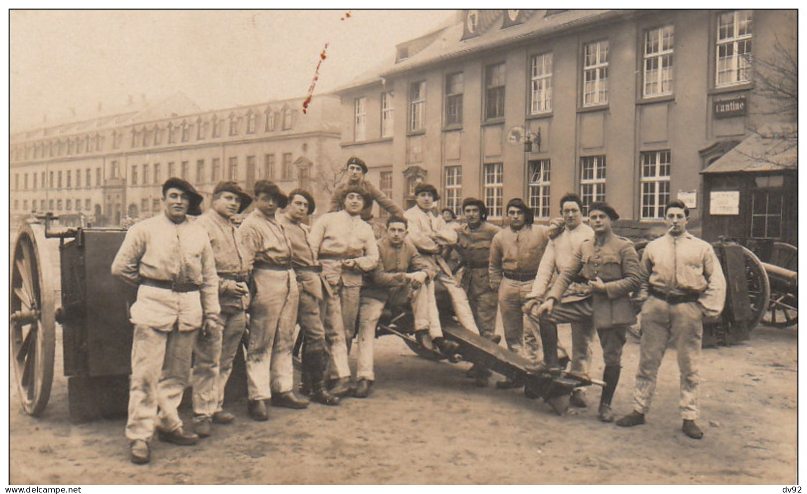 REGIMENT ALPIN 41EME RAD  (CARTE PHOTO INSCRIPTION LISIBLE SUR LE COL) - Régiments